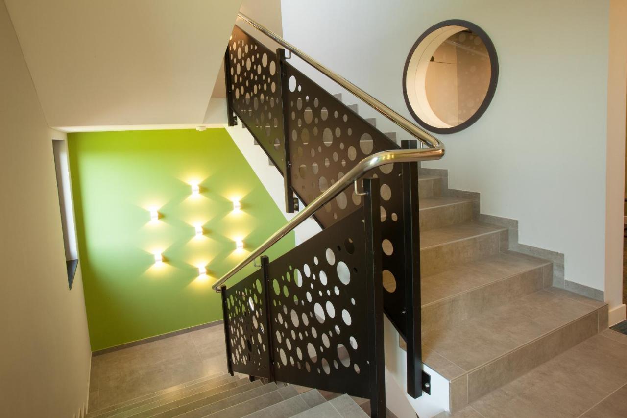 Hotel Etna Gracanica  Luaran gambar